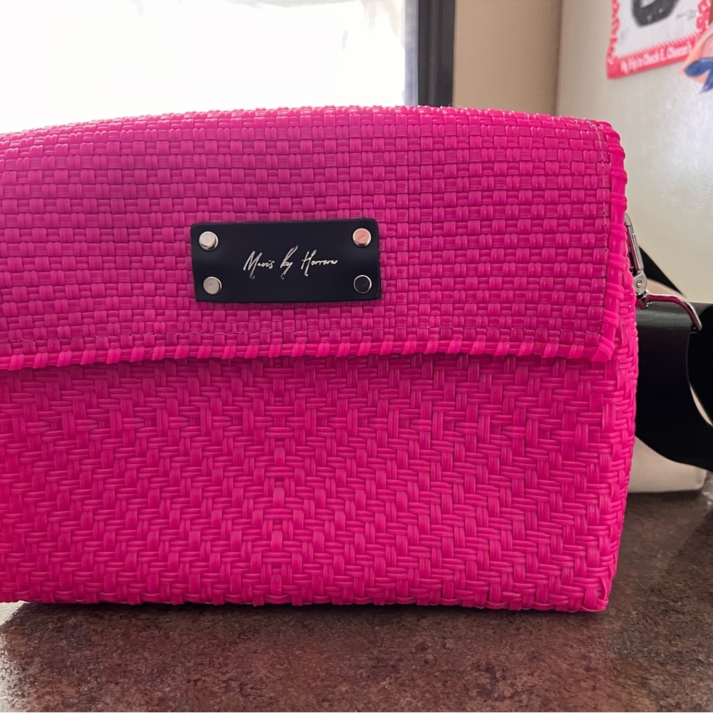 Mavis Herrera crossbody